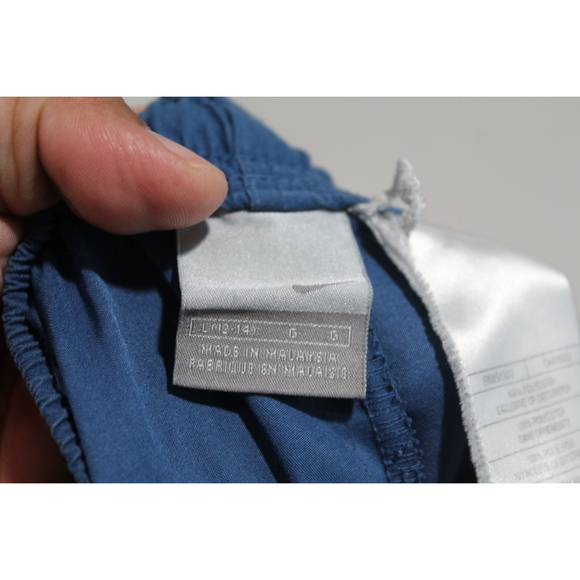 Nike Men Blue Vintage Wind Breaker Pants V Cut Ankle Size Large - Picture 2 of 12